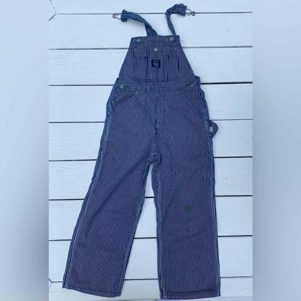 Unisex (boy size 7) overalls. New with tag.